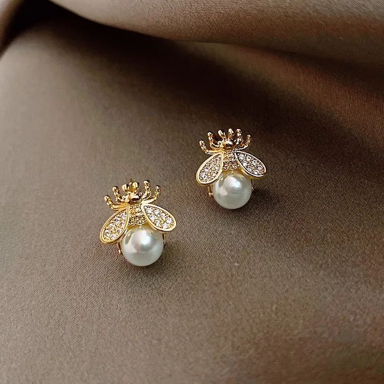 new simple and luxurious Pearl Woman's Earrings