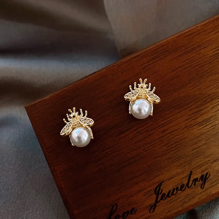 new simple and luxurious Pearl Woman's Earrings