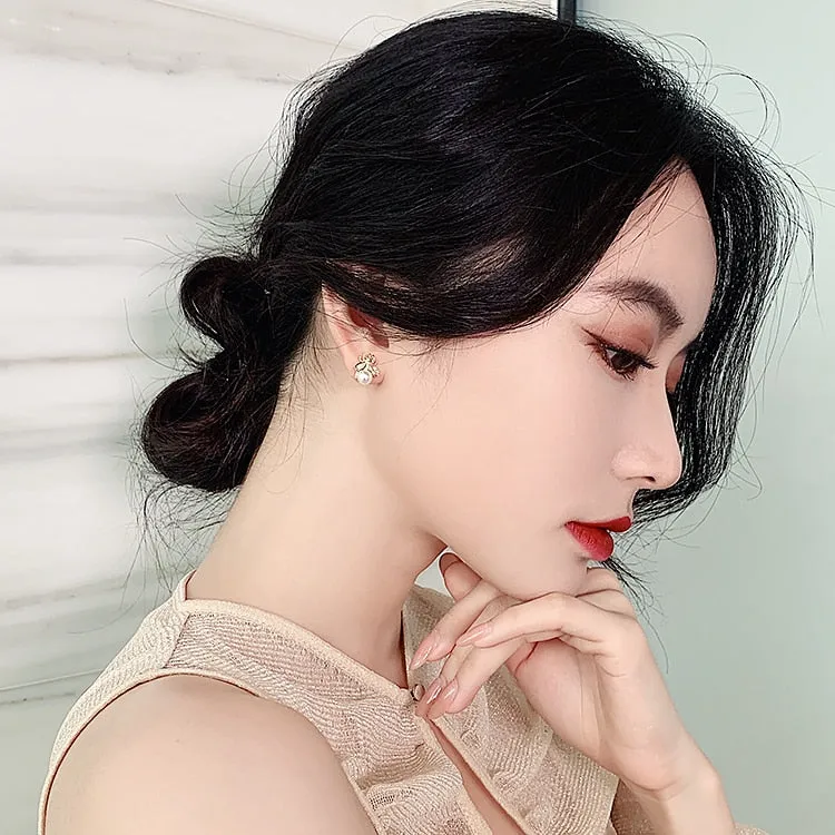 new simple and luxurious Pearl Woman's Earrings