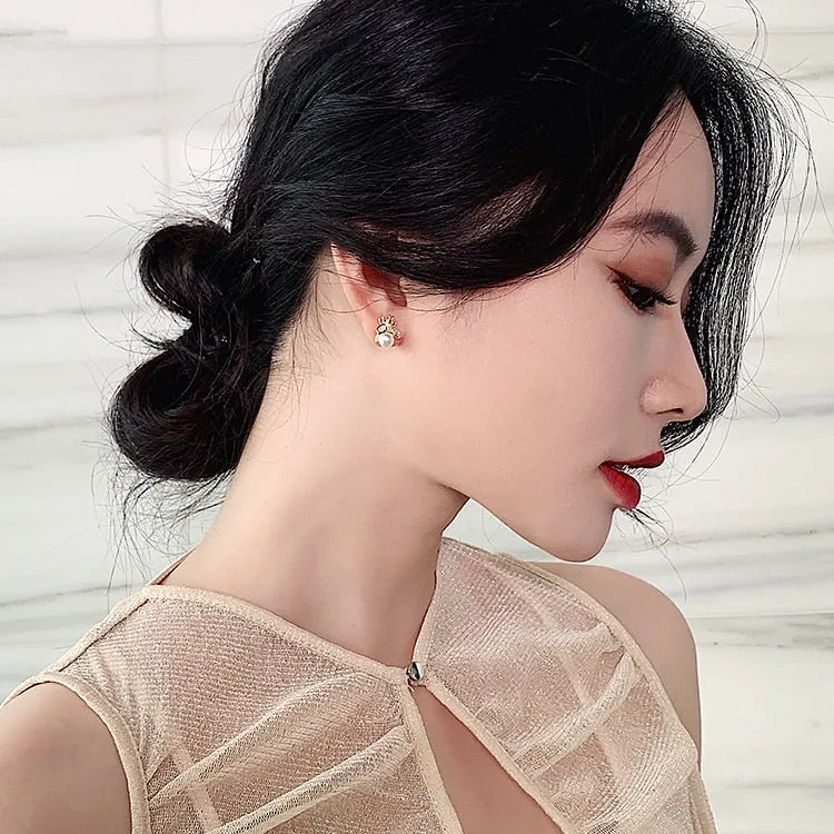 new simple and luxurious Pearl Woman's Earrings