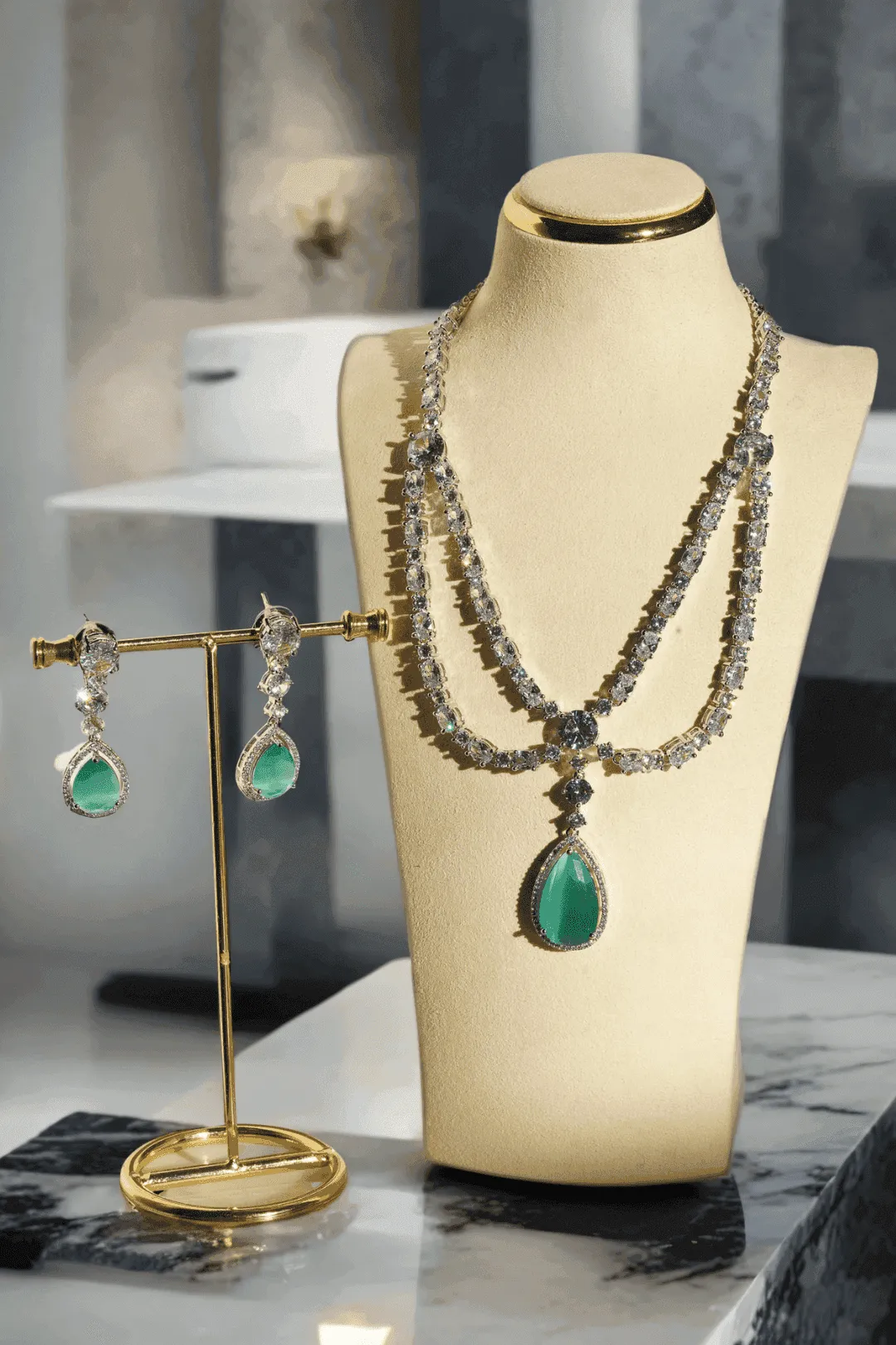 Nira - Double Layered AD Necklace Set