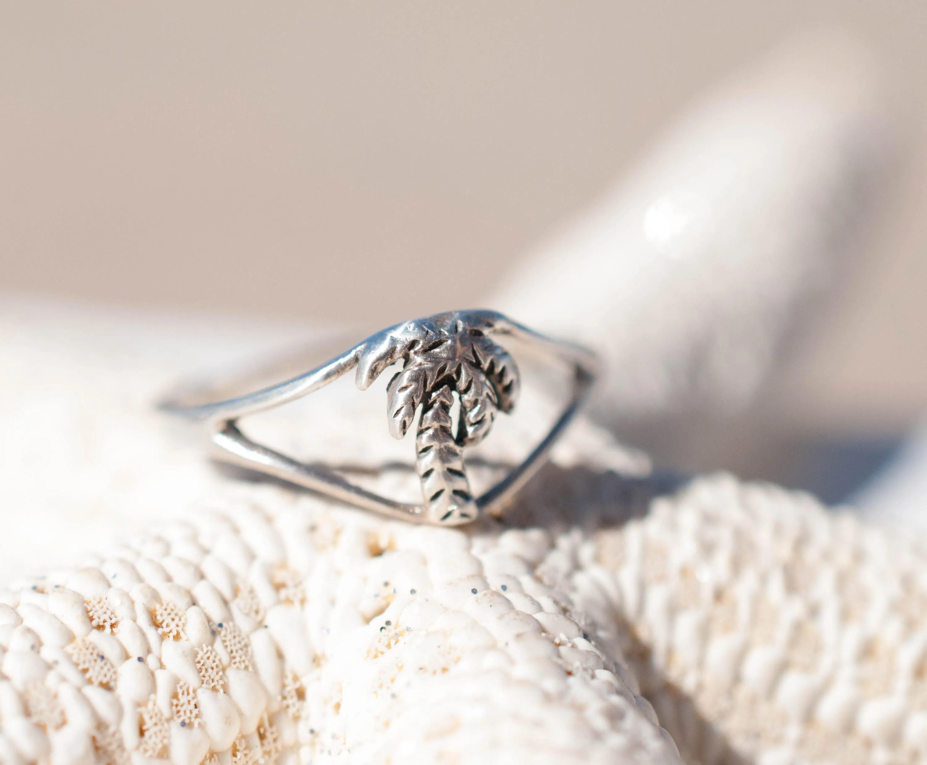 Palm Tree Ring ~ Sterling Silver 925 ~ MR244