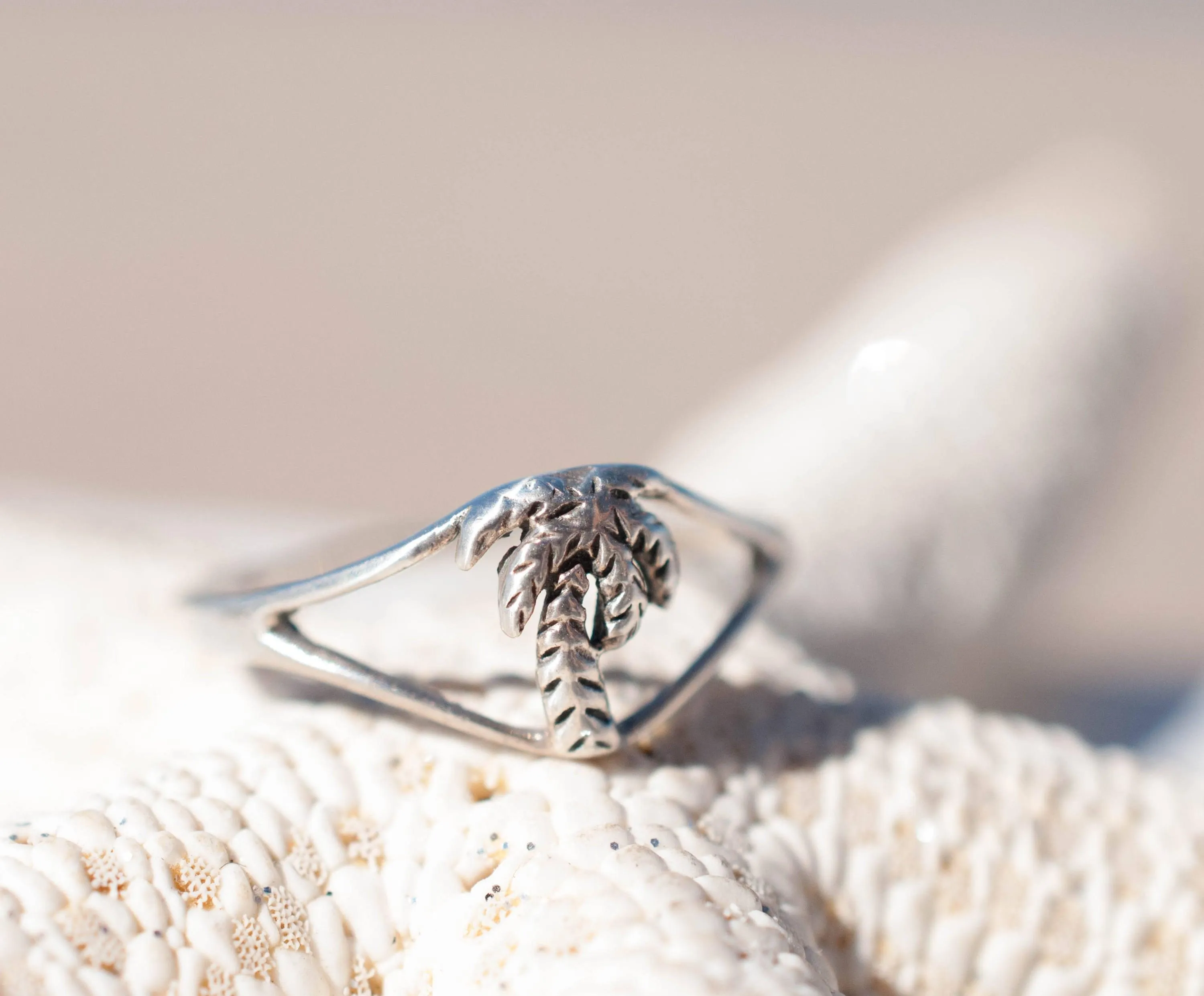 Palm Tree Ring ~ Sterling Silver 925 ~ MR244