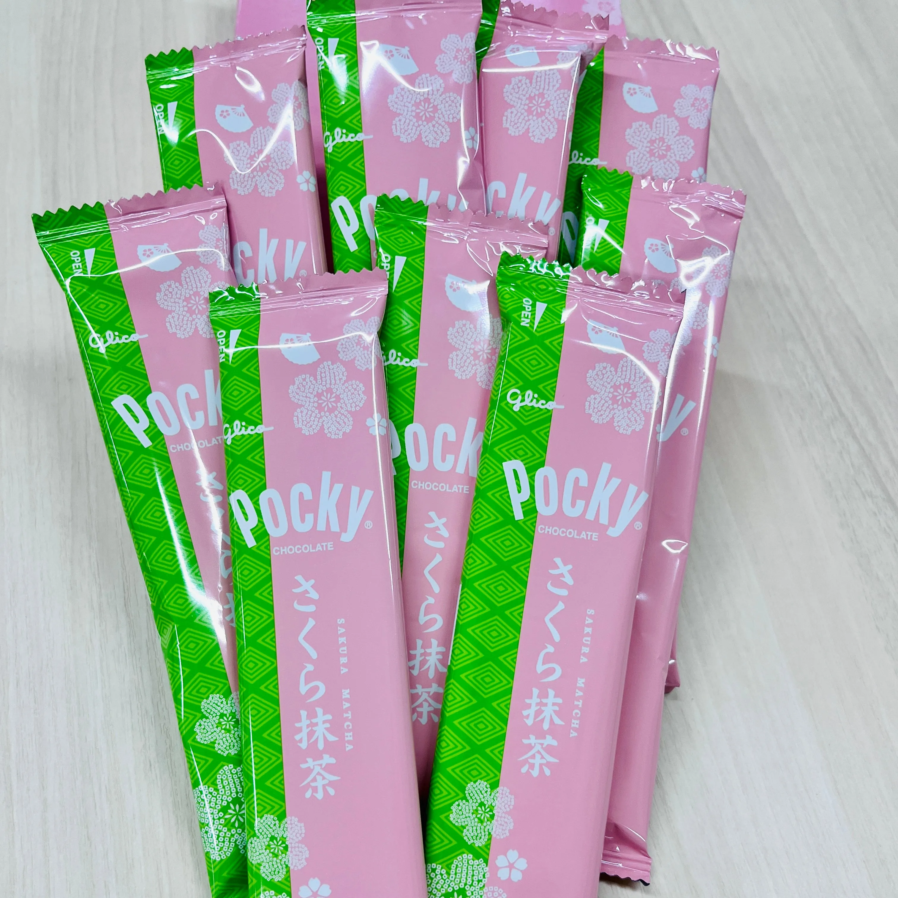 Pocky Sakura Matcha