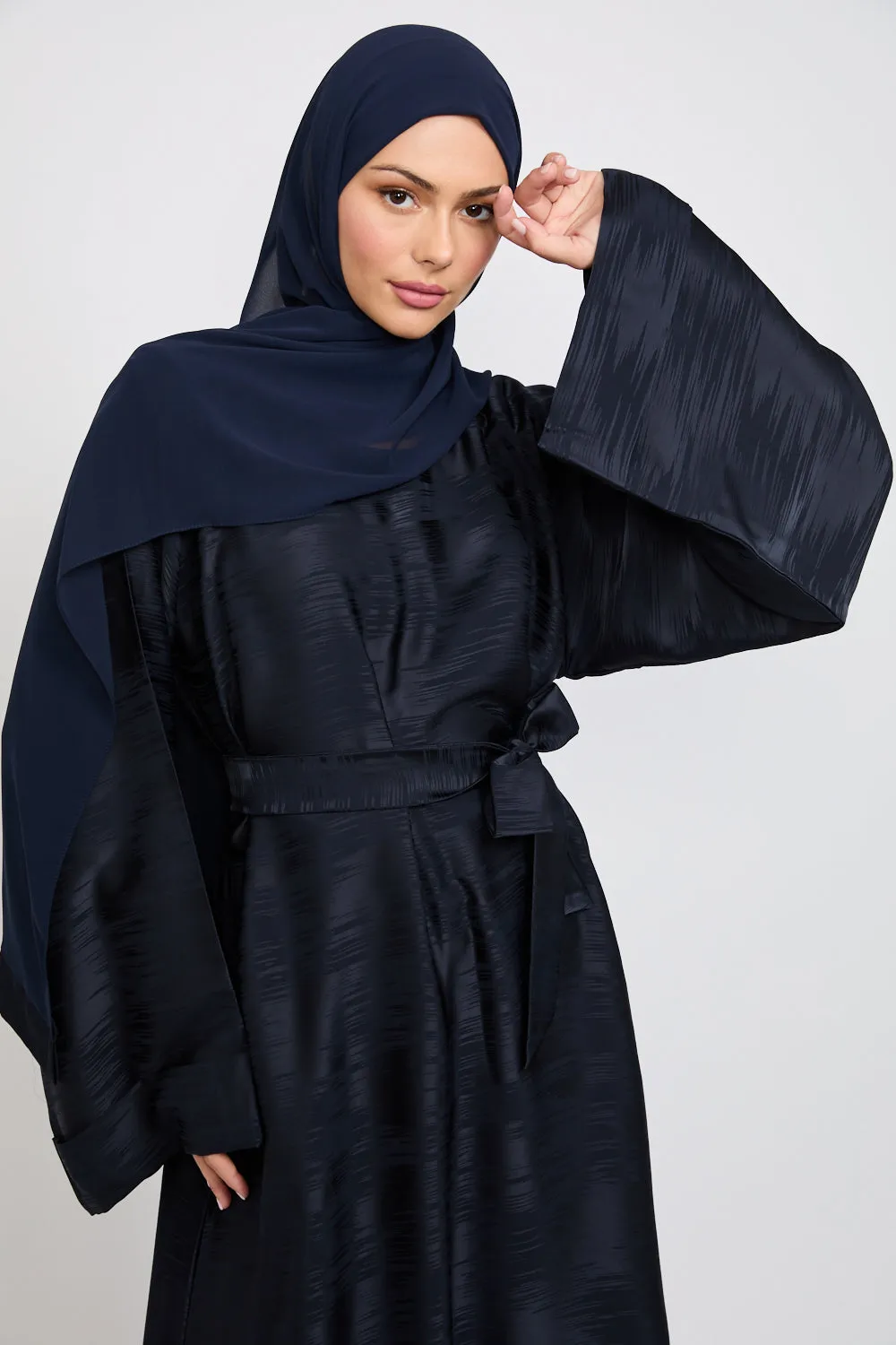 Premium Jacquard Closed Abaya with Pockets - Navy