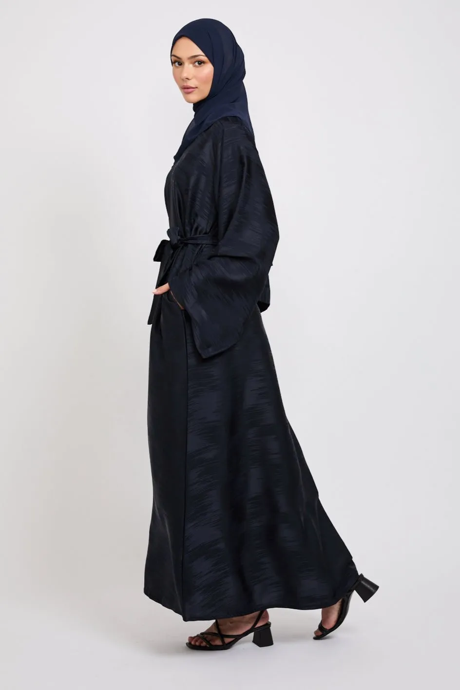 Premium Jacquard Closed Abaya with Pockets - Navy