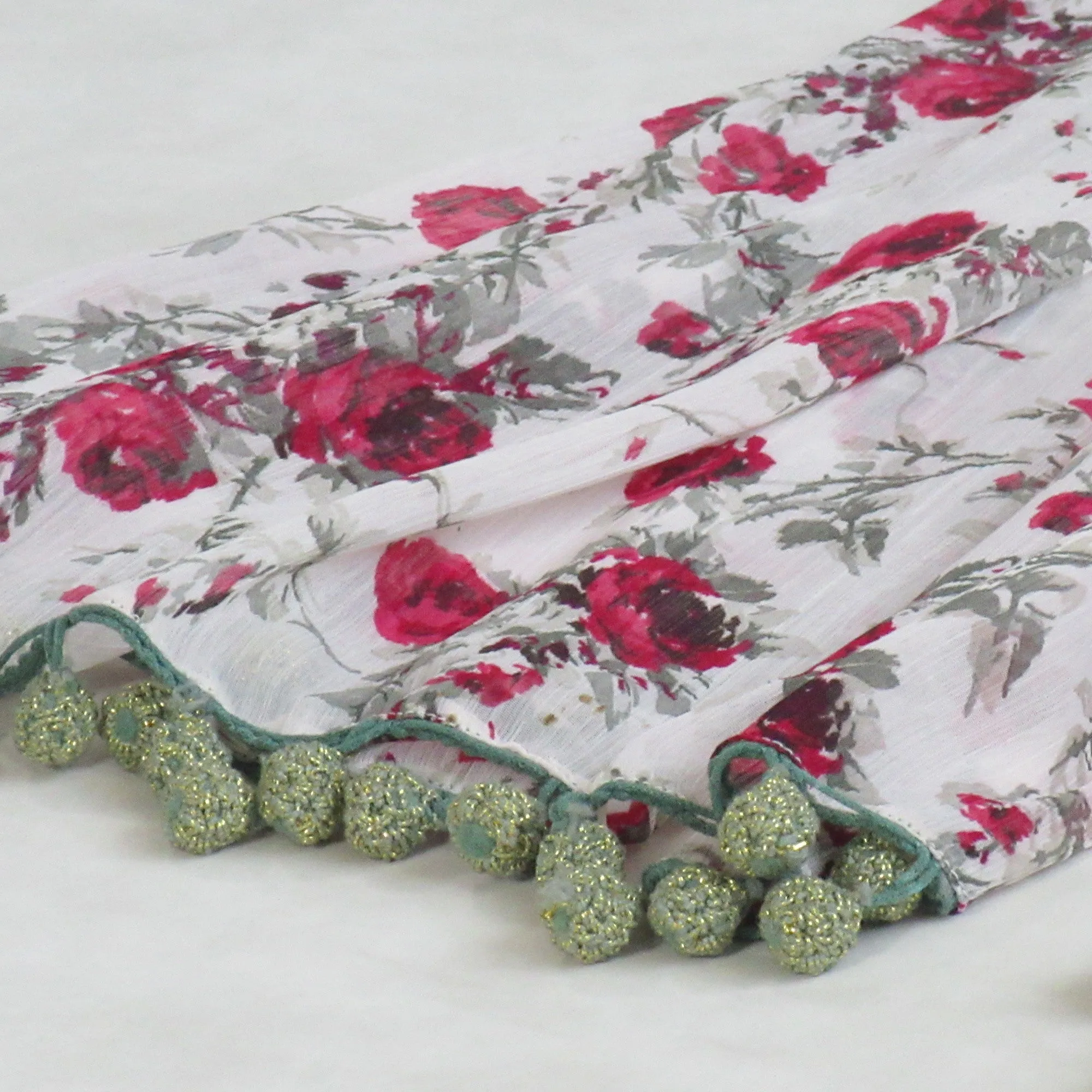 Printed Poly Crinkle Floral Scarf