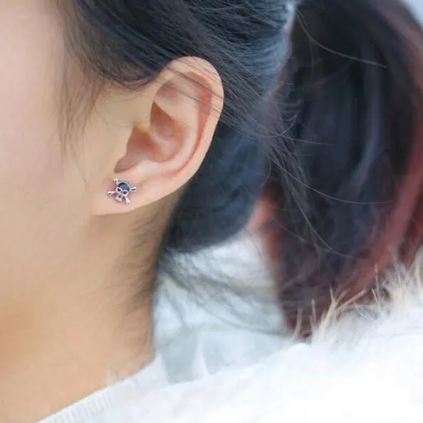 Punk Skull Minimalist Stud Earrings