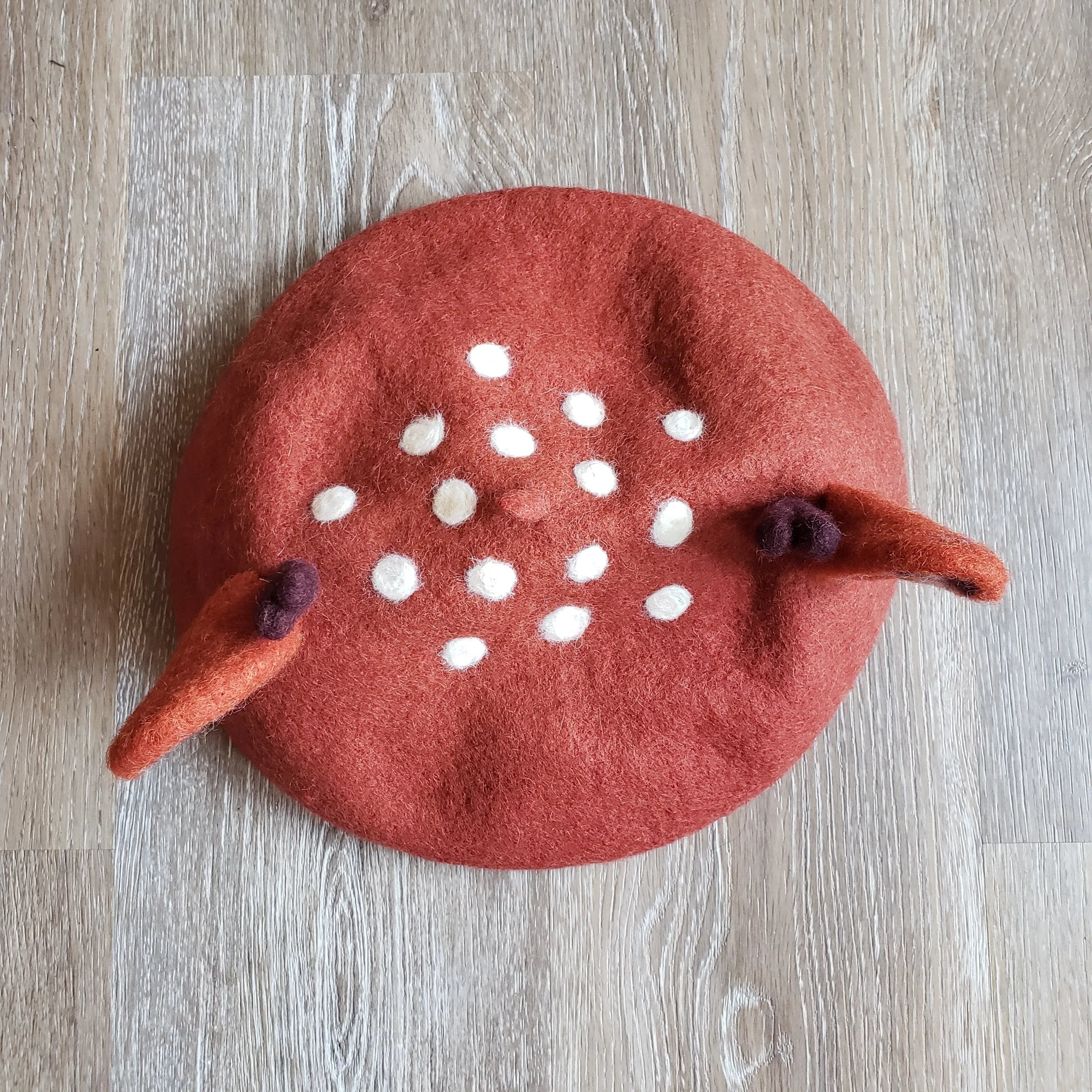 Red Speckled Deer Beret