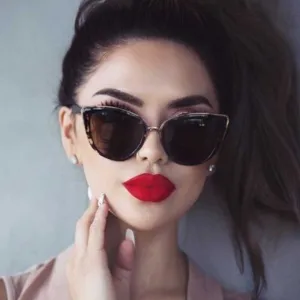 Retro Cat Eye Sunglasses