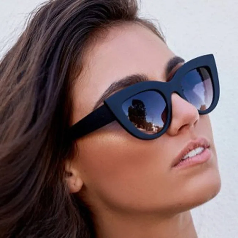 Retro Cute Thick Framed Designer Style Cat Eye Sunglasses