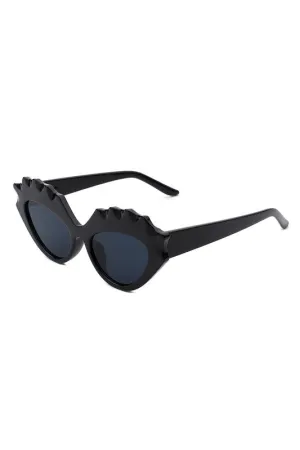 Retro "Eyelash" Cat Eye Sunglasses - Black