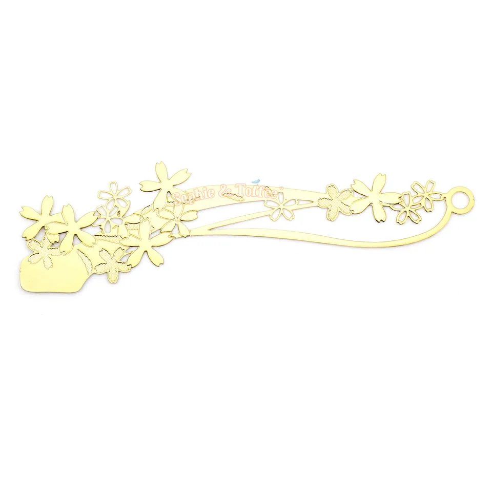 Sakura Branch Metal Gold Foil Resin Oval Backing (2 pieces)
