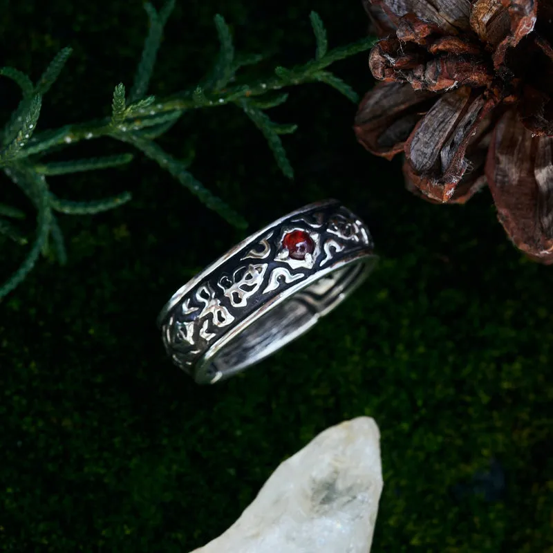 Set of male and female engagement rings with Ruby "Dusk"
