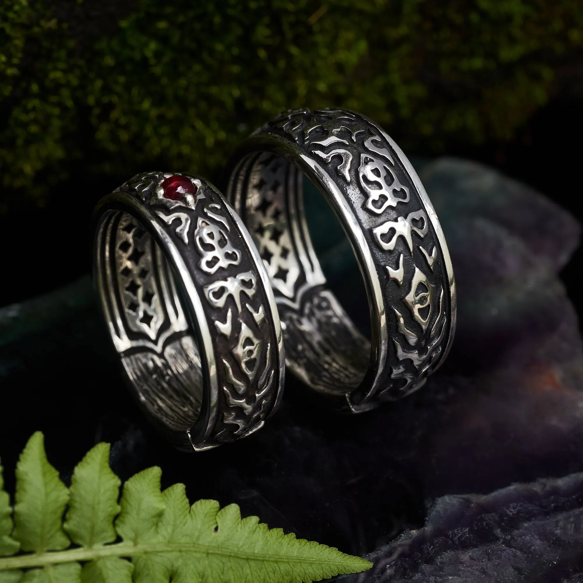 Set of male and female engagement rings with Ruby "Dusk"