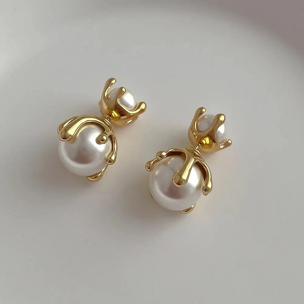 Sleek Edge: Modern Stud Earrings for the Contemporary Soul
