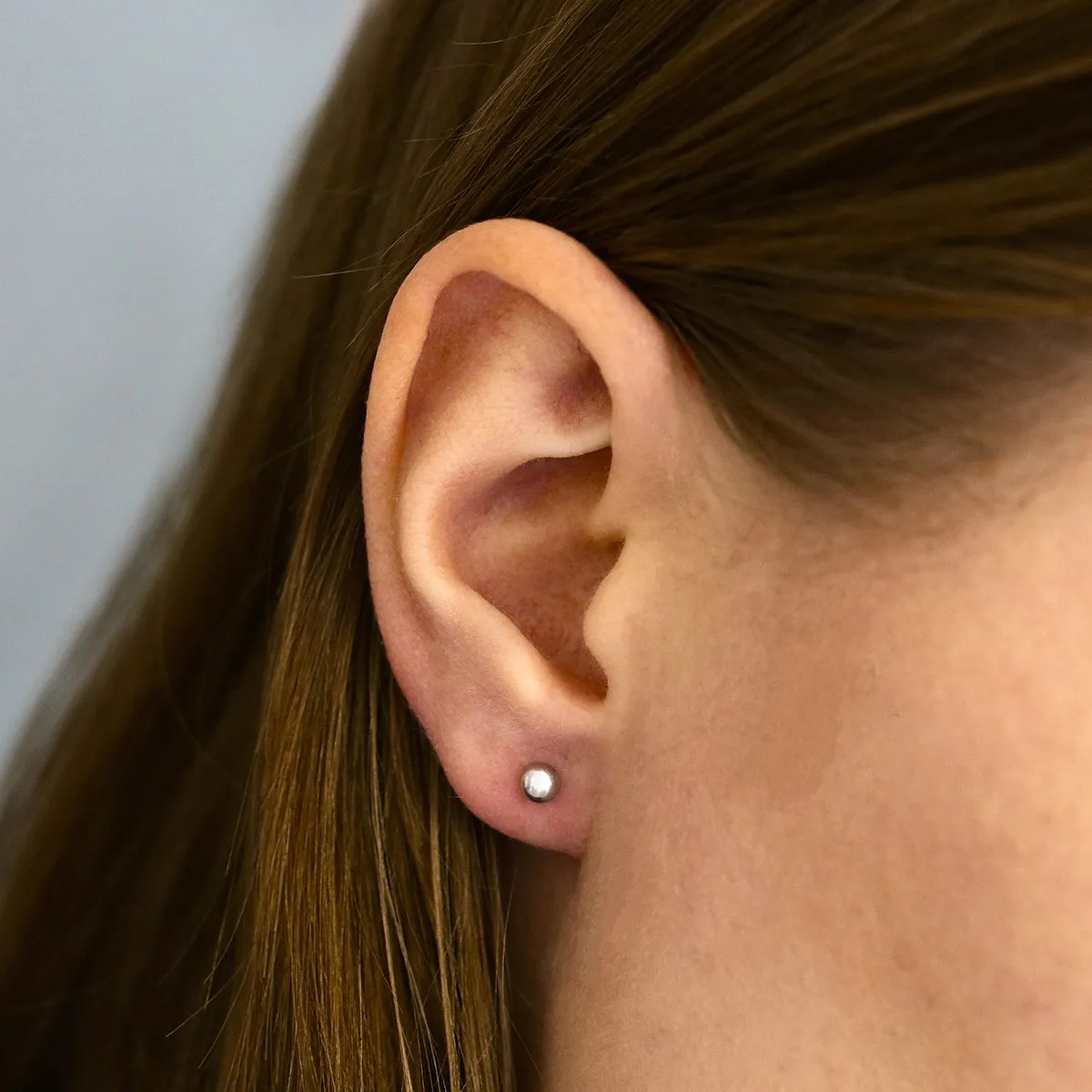 Soleil Collection 5mm Ball Stud Earrings | 9K White Gold