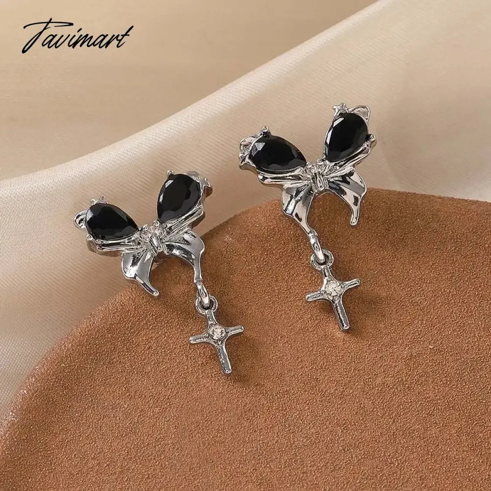 Tavimart Korean Black Color Heart Hoop Earrings for Women Girls Fashion Geometric Heart-shaped Earrings Jewelry Accessories Gifts