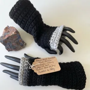 Texting Tech Wrist Warmers Solid Black & Multi Tone Grey Trimmed Palm Crochet Knit Fall Winter Writing Gaming Fingerless Gloves