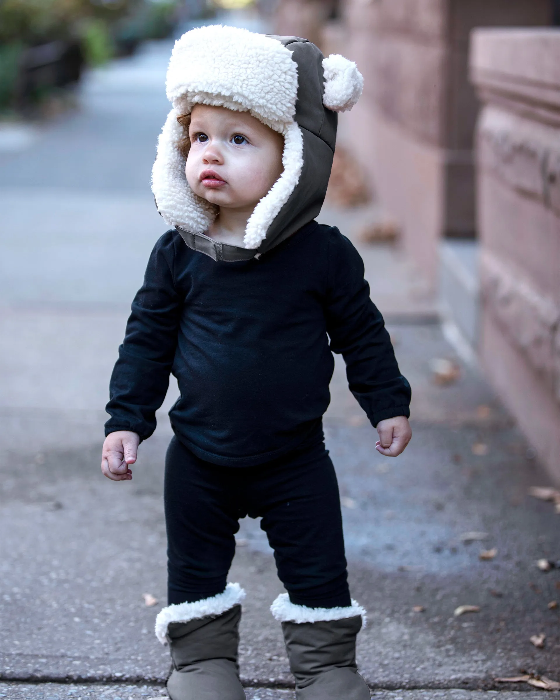 The Cub Set - Benji Sherpa | Hat & Mittens