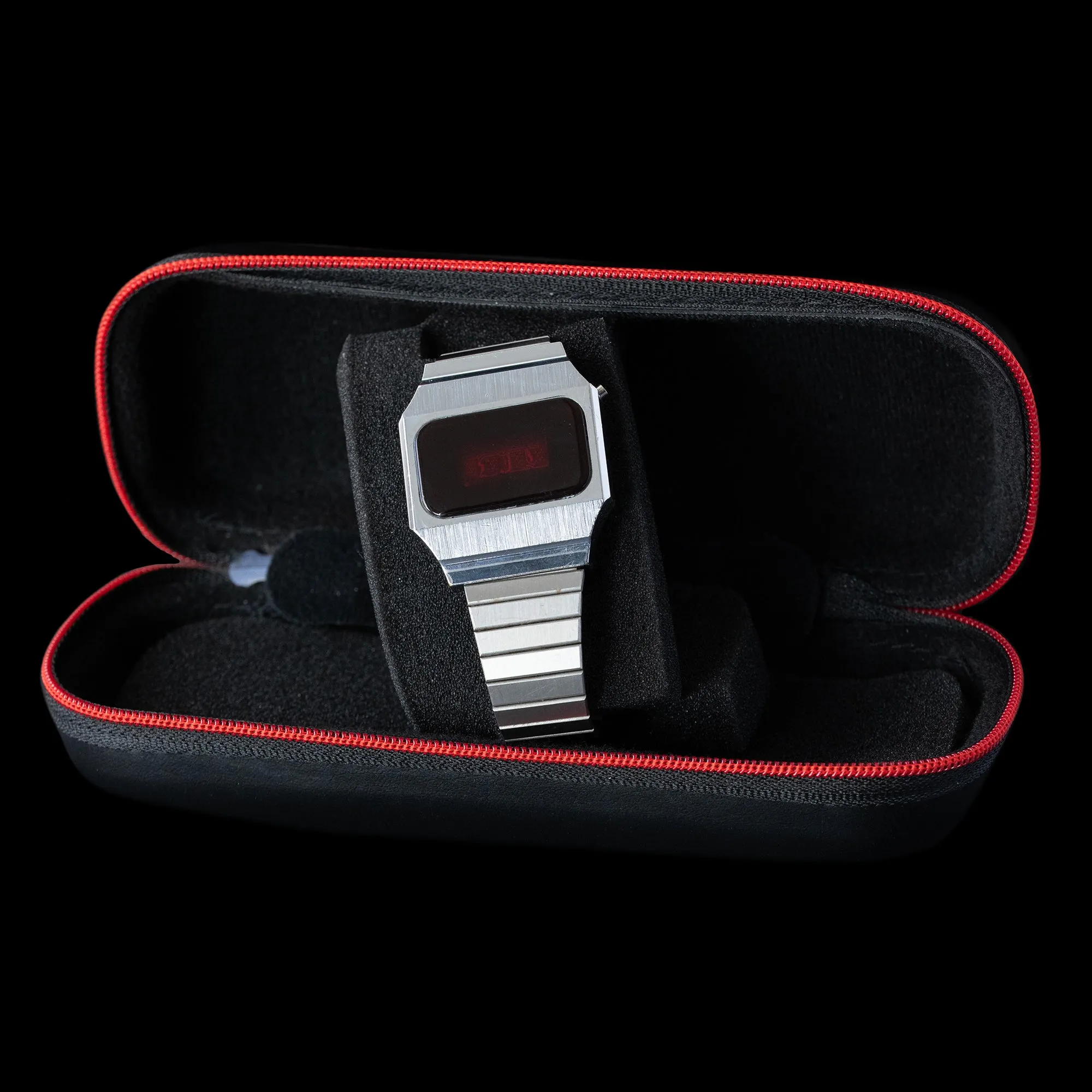 Timex - 1970's Red LED Digital H-Cell 200/202