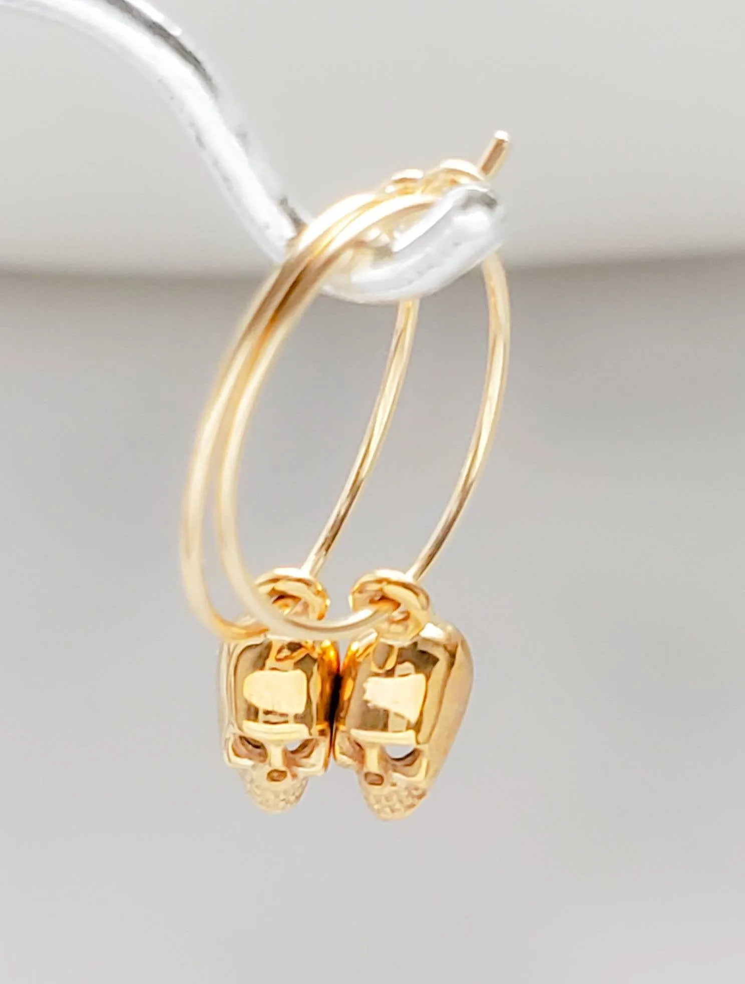 Tiny Skull Hoops