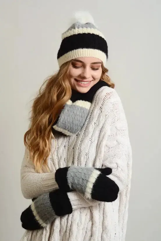 ULTRA SOFT MOHAIR WIDE STRIPE WARM MITTENS