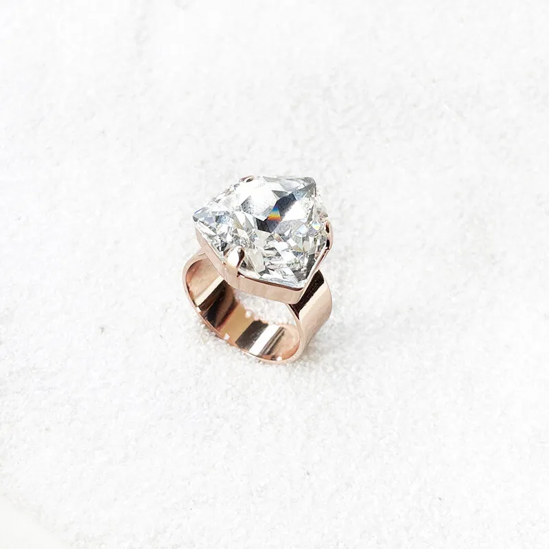 Vera Swarovski ring