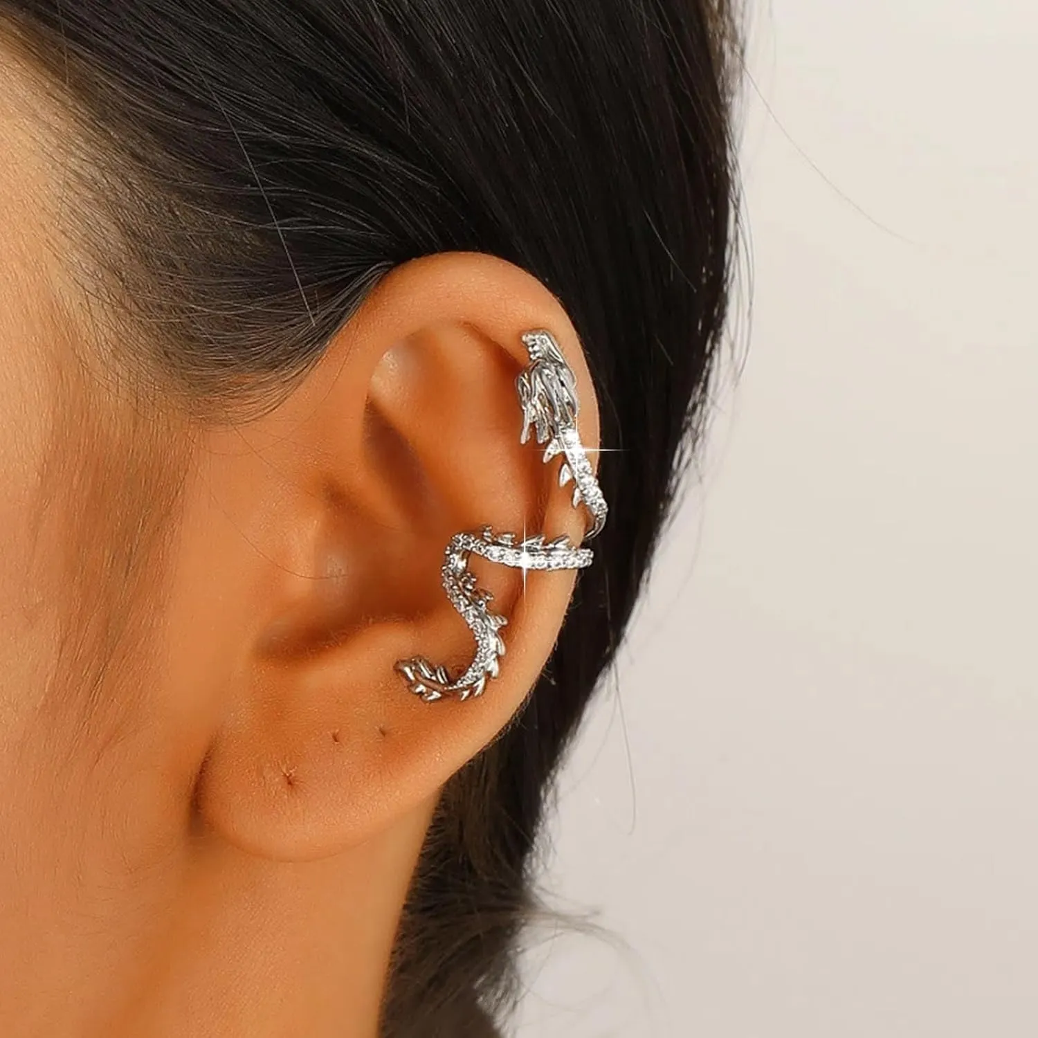 Vintage Crystal Dragon Ear Cuff Earrings Rhinestone Dragon Cuff Earrings Gold Cz Dragon Ear Climber Earrings Retro Dragon Ear Cartilage Cuff Earrings for Women