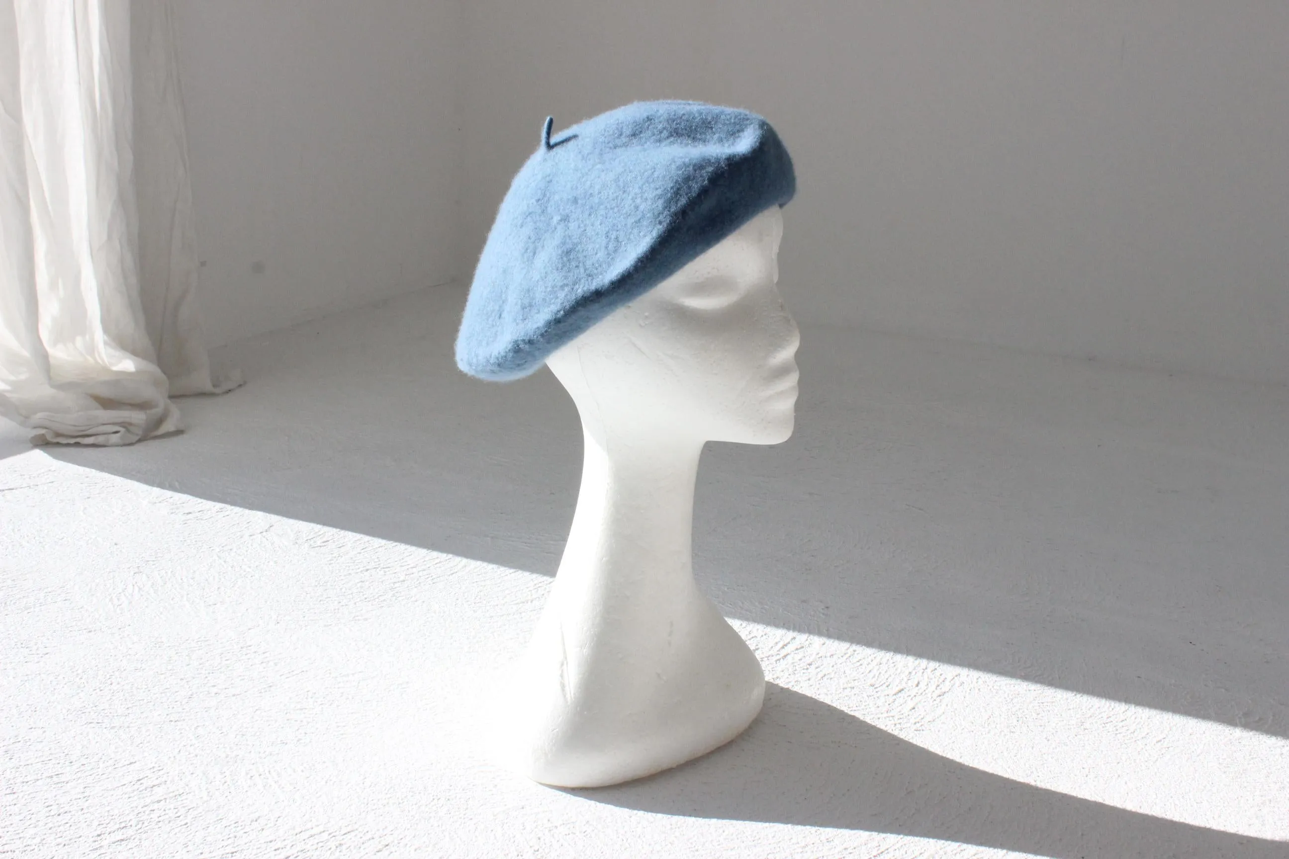 Vintage Pure Wool Beret in Denim Blue