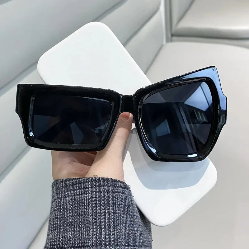 Vintage square distorted eyebrow raising sunglasses  Eyewear UV400