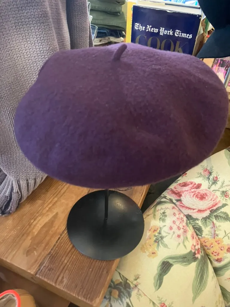 Vintage Trav’ler Eggplant Beret