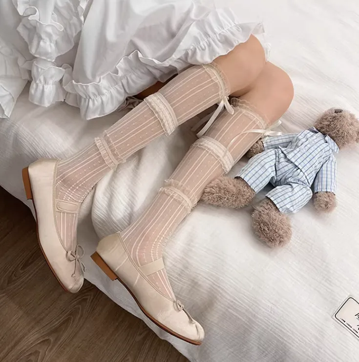WAGUIR~Sweet Lolita Lace Thin Calf Socks