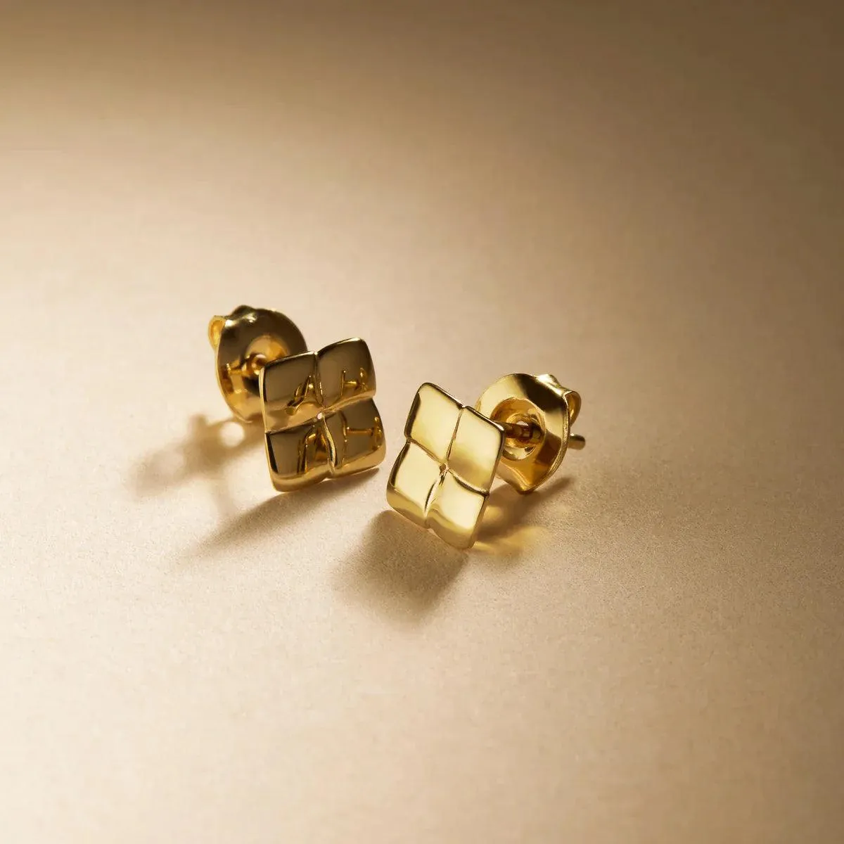 Weave Stud Earrings - Gold Plated
