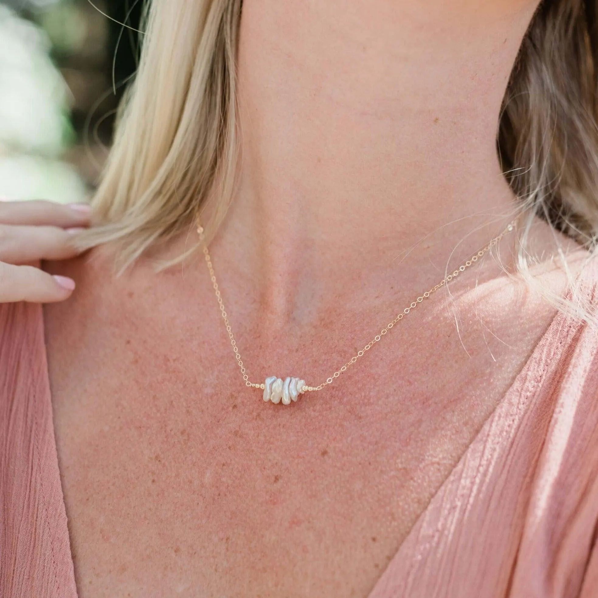 White Freshwater Pearl Chip Bead Bar Necklace