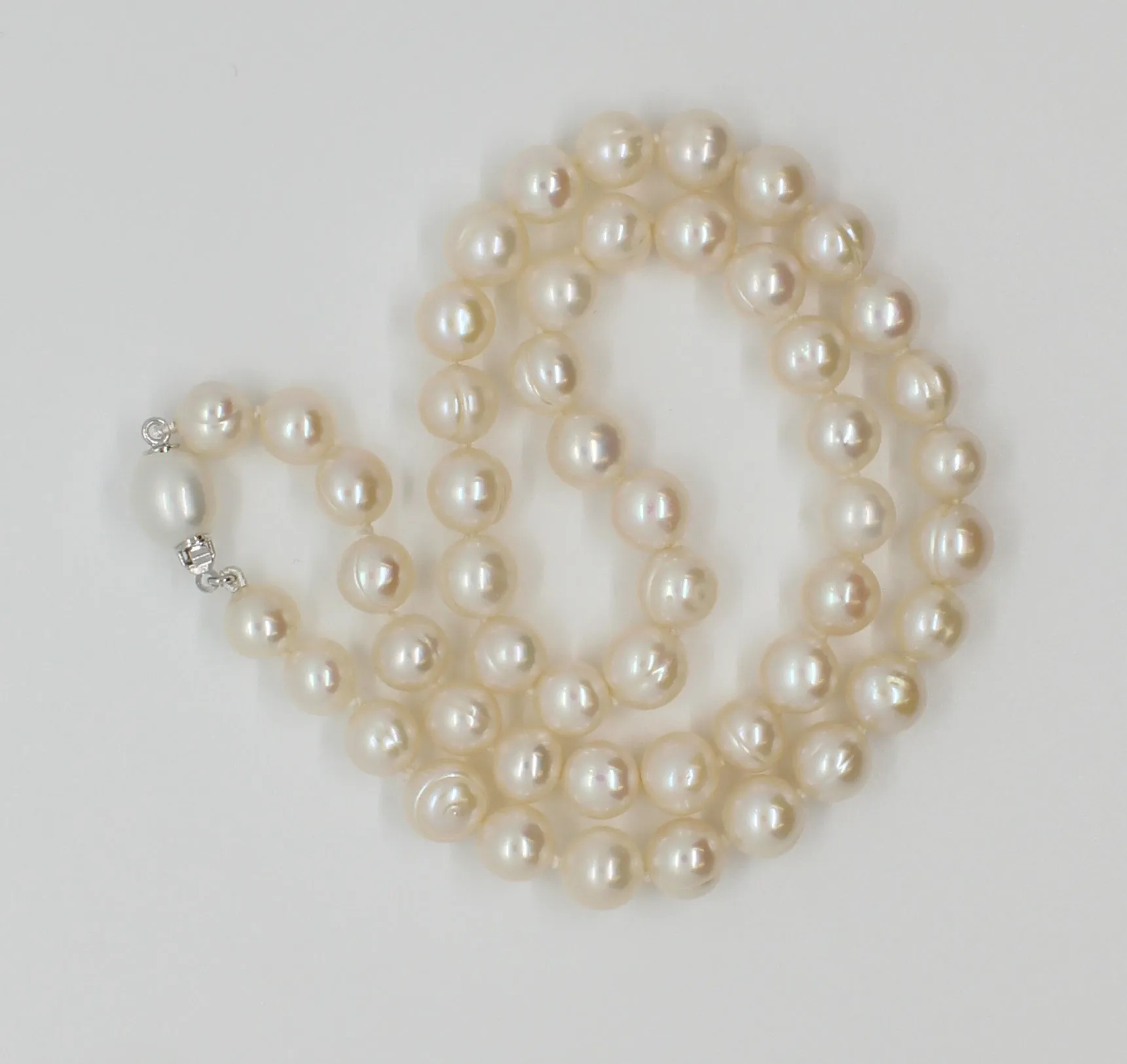White Pearl Necklace with Pearl Clasp
