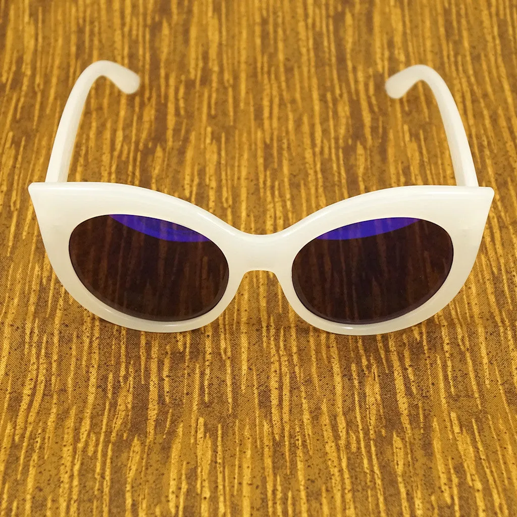 White Point Cat Eye Sunglasses