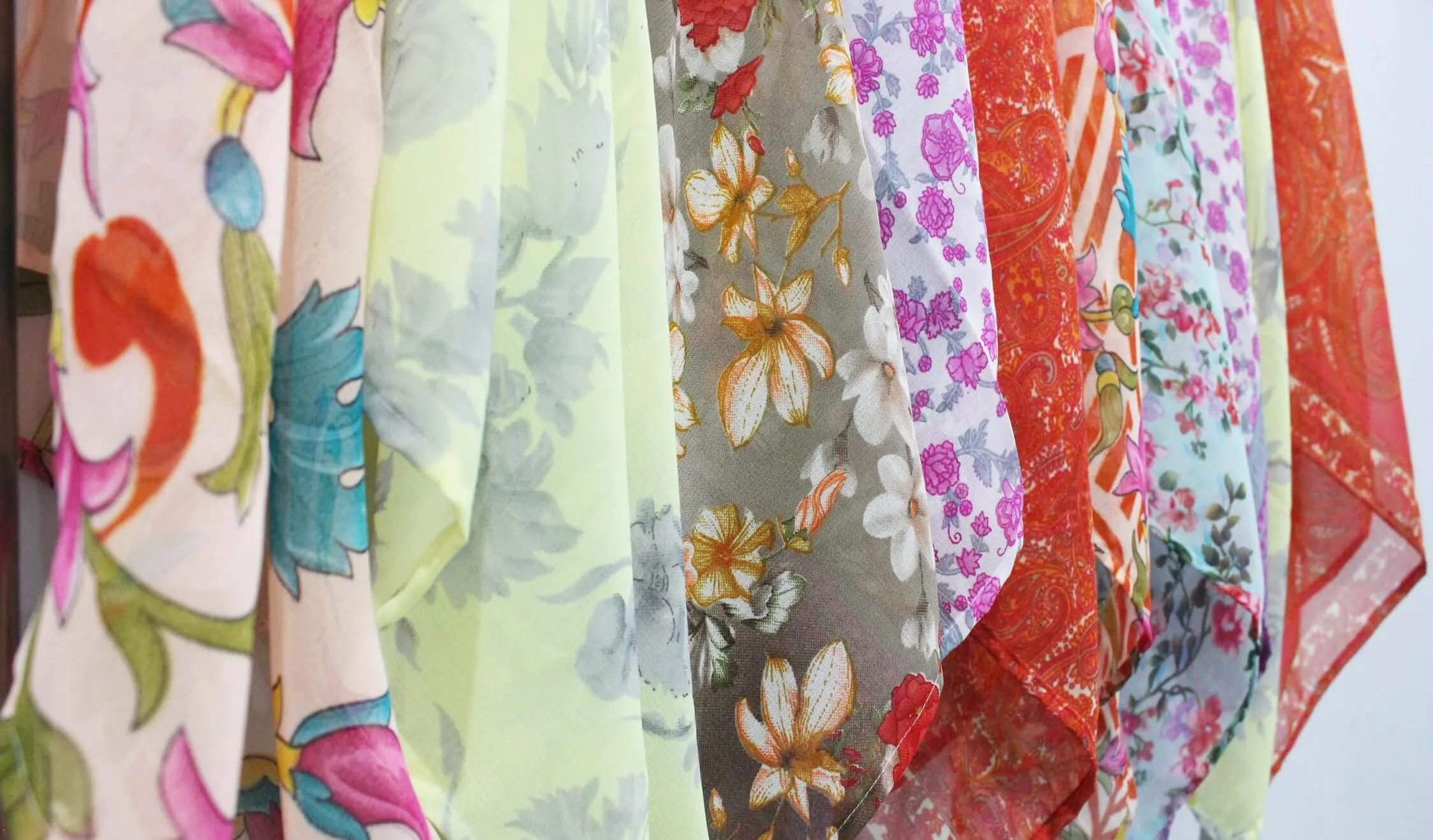 Women Fashion Square Scarf Scarves Soft Silky Printed Head Wraps Accessories for Women Fashion