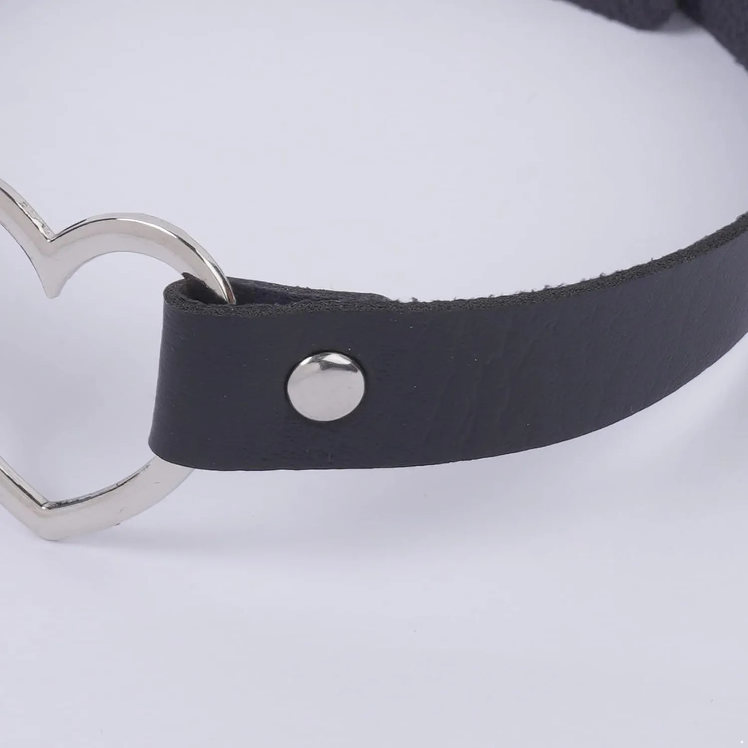 Women Half Fingerless Rivets Gloves PU Leather Dance Jazz Style Punk Gloves with Choker Necklace