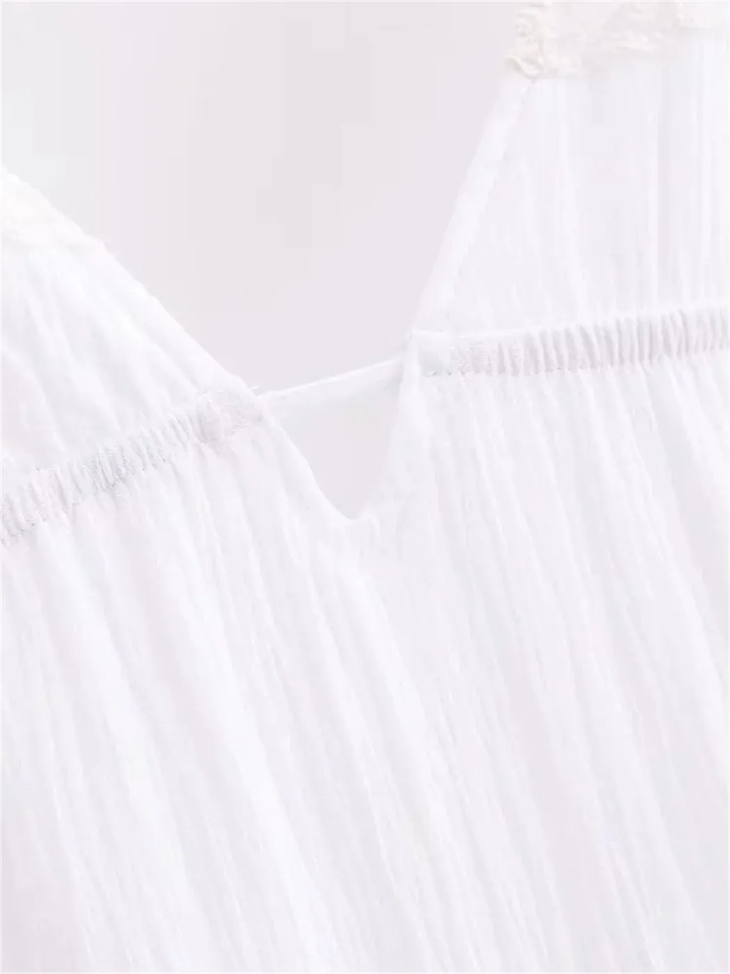 Women's Corset-Lined Lace Dress with Convertible Spaghetti Straps for Beach-to-Dinner Transition