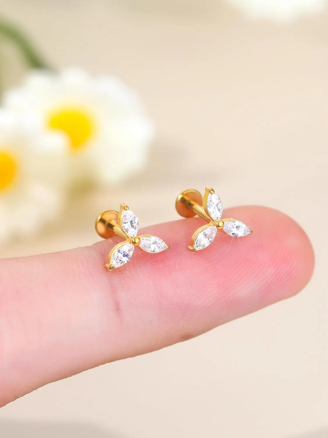 Xpircn G23 Titanium Flat Back Stud Earrings 16G 8mm Cartilage Tragus Conch Helix Piercing Jewelry 1 Pair, Silver/Gold
