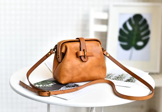 YAAGLE Women Vintage Vegetable Soft Tanned Leather Shoulder Bags YG291