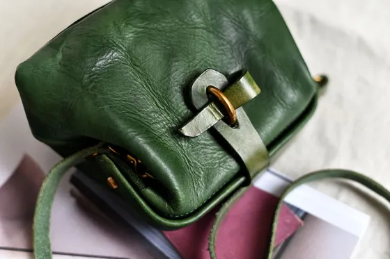 YAAGLE Women Vintage Vegetable Soft Tanned Leather Shoulder Bags YG291