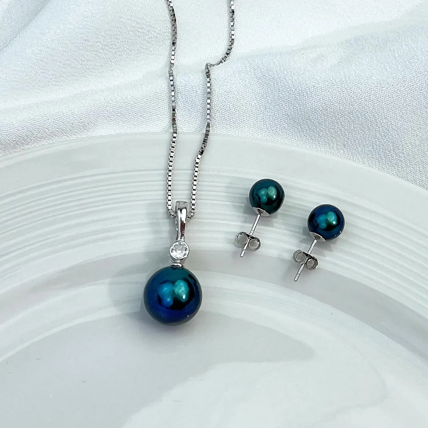 YAMI Pearl Neckalce and Earrings Set, Pearl Jewelry Set for Women, Genuine Cultured Blue/Black/Golden Pearls Crafted in 925 Sterling Silver, Luxurious Jewelry Gifts for Women, Length 18 2IN