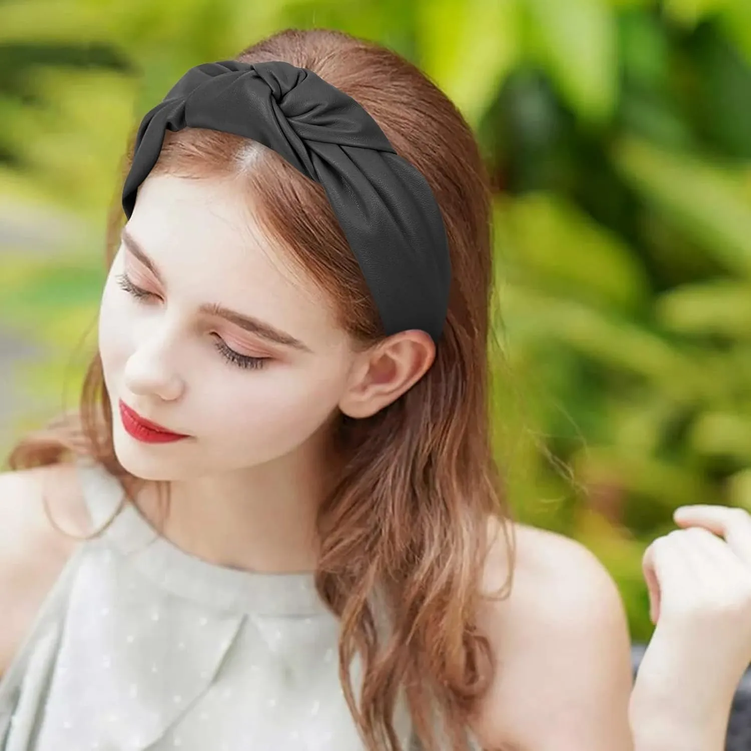 YOLAI Padded Headbands for Women Girls Wide Solid Color Hairbands Hair Hoops Fashion Ladies Hair Band (Black, One Size)