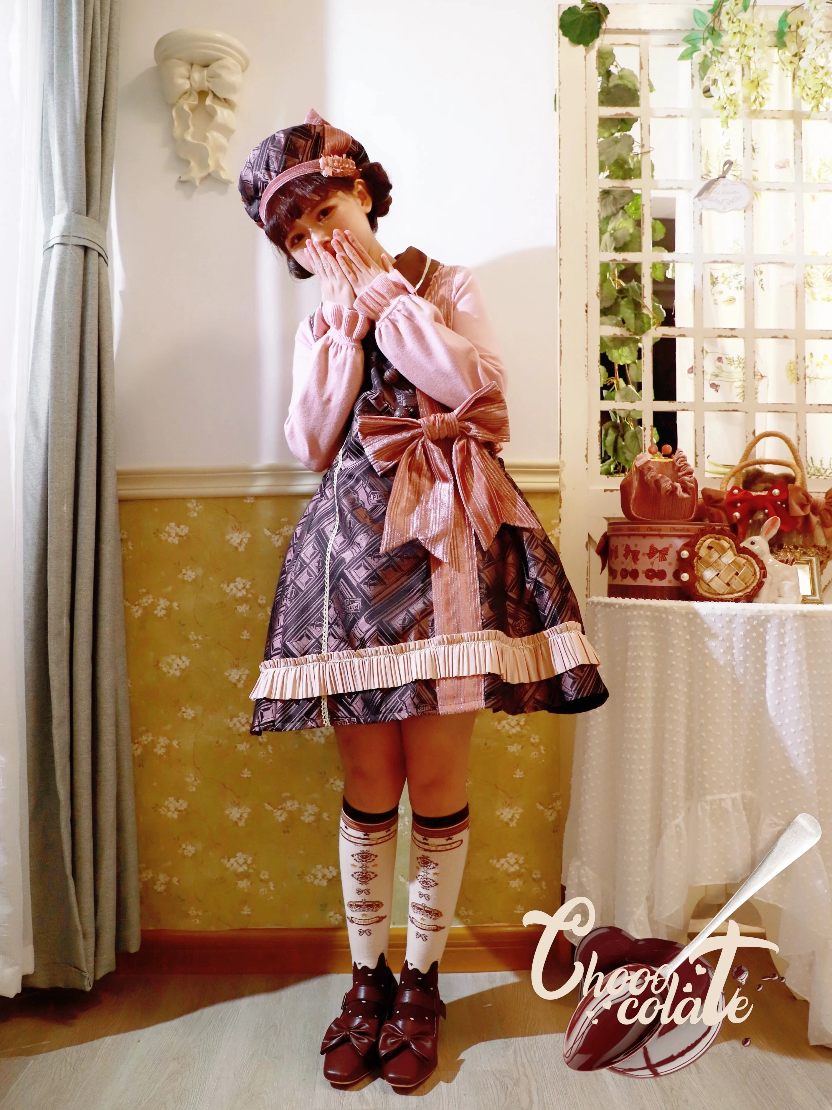 Yukines Box~Retro Lolita Chocolate Color Cotton Socks