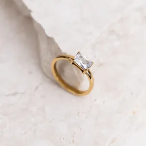 Zirconia Ring